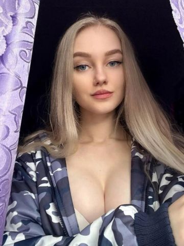 Танюша